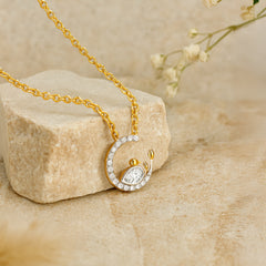 Nestled Bonds - Lab Diamond Necklace