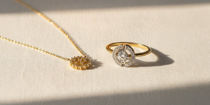 Diamond pendant necklace