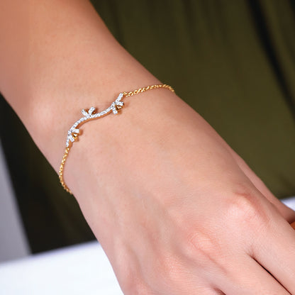Bow-tiful Bliss - 18kt Gold Vermeil Lab Grown Diamond Bracelet 