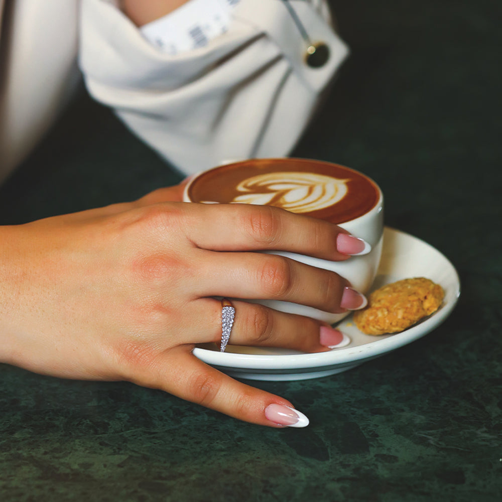 Chic Grandeur Fashion Ring-18kt Gold Vermeil Lab Grown Diamond Ring