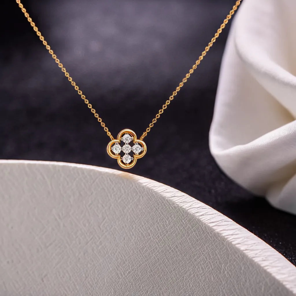 Clover Pendant - 18kt Gold Vermeil Lab Grown Diamond Necklace