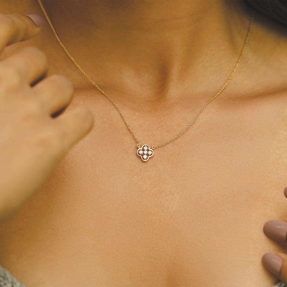 Clover Pendant - 18kt Gold Vermeil Lab Grown Diamond Necklace