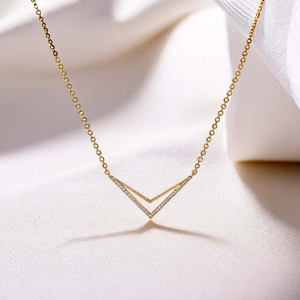 Edgy Dazzle - 18kt Gold Vermeil Lab Grown Diamond Necklace