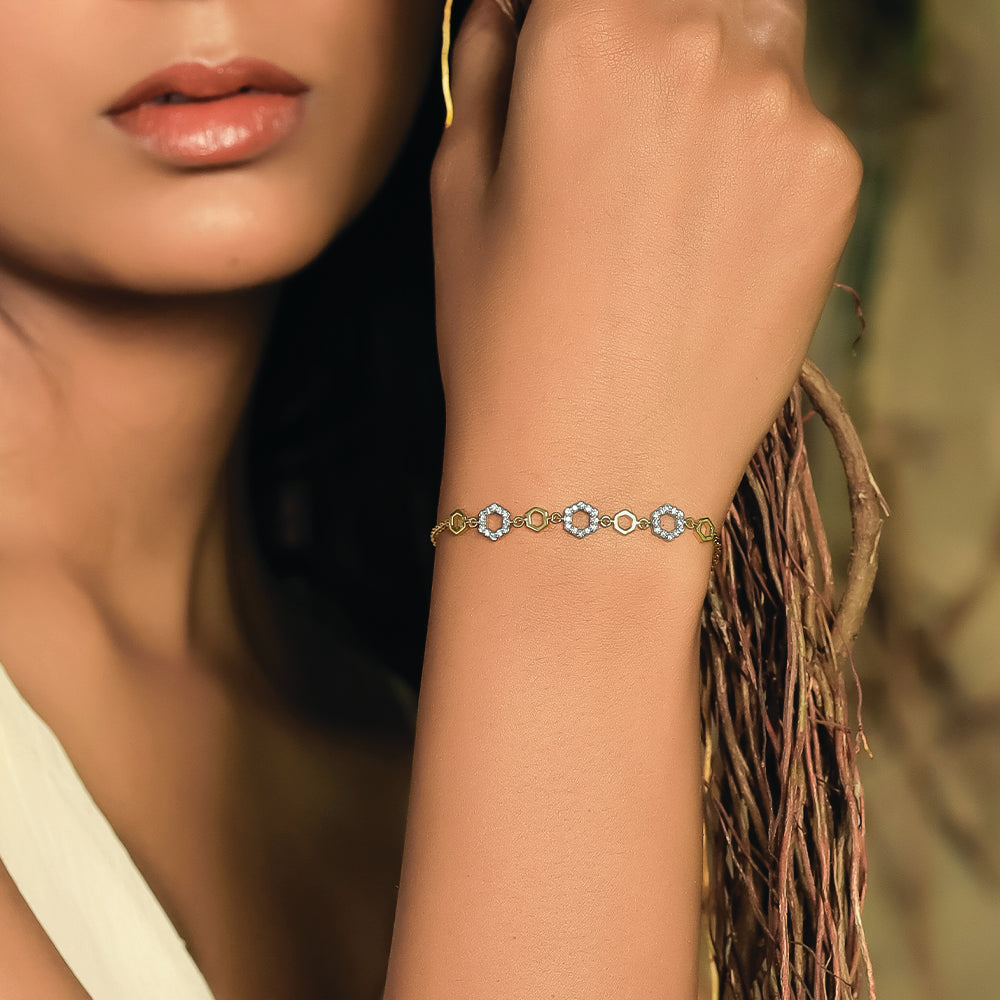 Hexagon Chic - Lab Grown Diamond Bracelet 