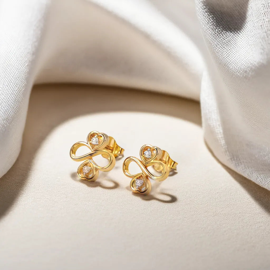 Infinity Clover Studs - 18kt Gold Vermeil Lab Grown Diamond Earrings