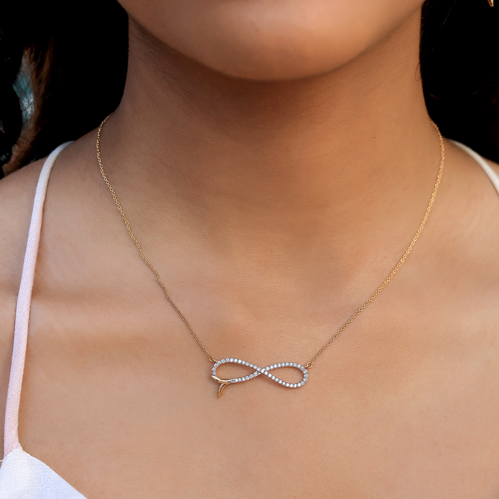 Infinity Tide - 18kt Gold Vermeil Lab Grown Diamond Necklace