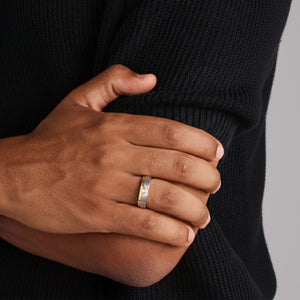 Curved Crest - Lab Diamond Men's Ring