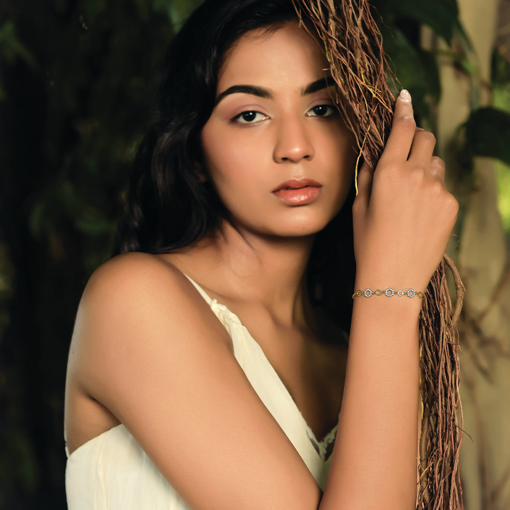 Hexagon Chic - Lab Diamond Bracelet