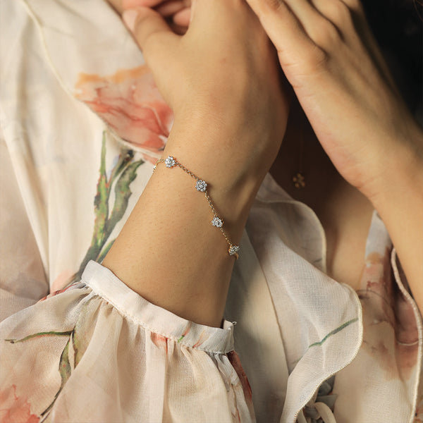 Eternal Bloom - Lab Grown Diamond Station Bracelet - Lukson 
