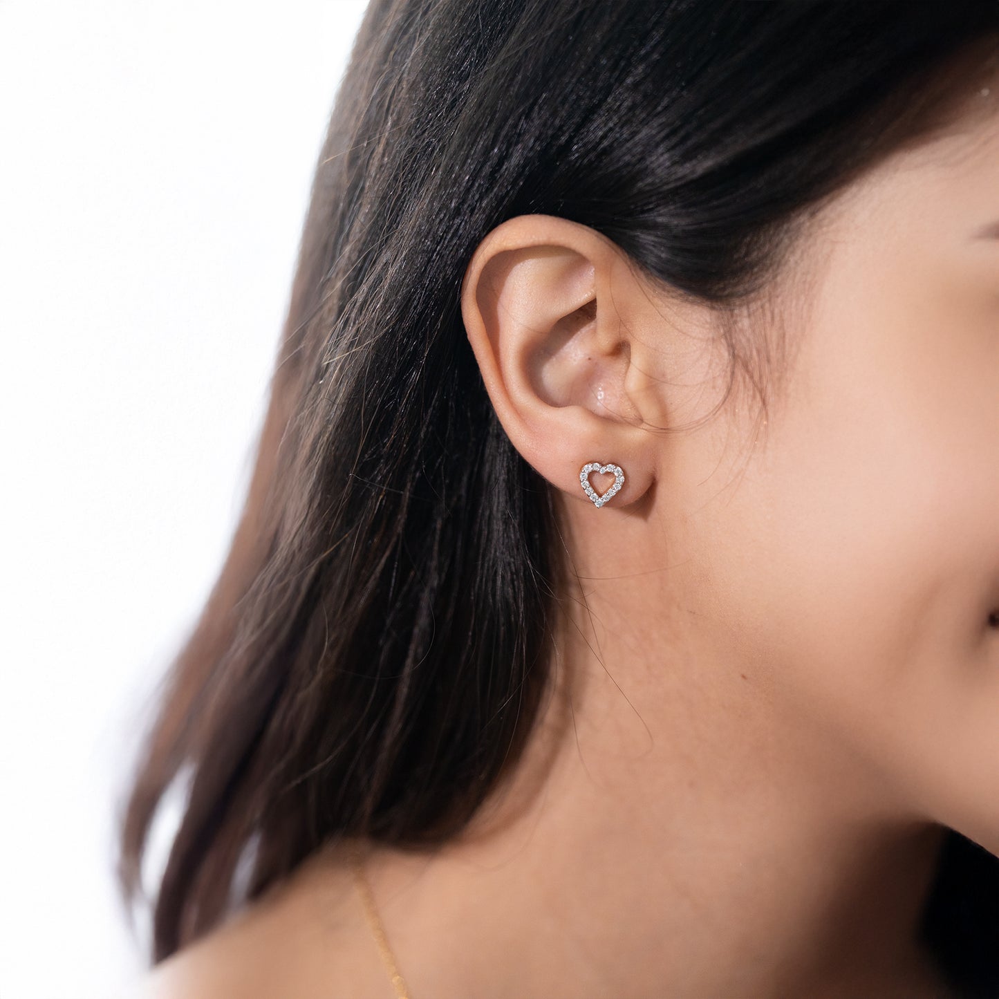 Everlasting Heart - Lab Diamond Stud Earrings
