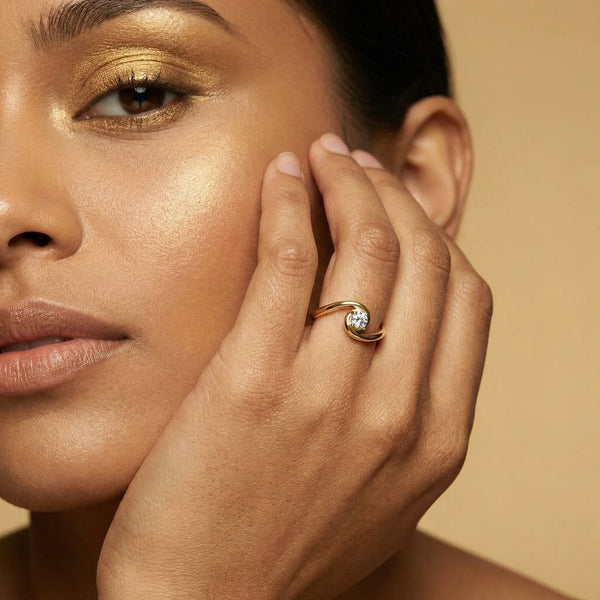 Twist of Light - Pure Gold Lab Diamond Ring