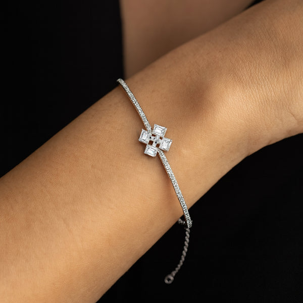 Majestic Emeralds - Pure Gold Lab Diamond Bangle