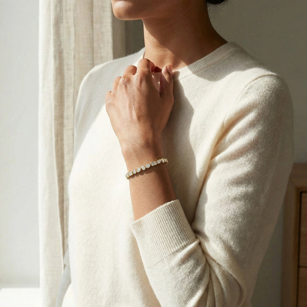 Facet Medley - Pure Gold Lab Diamond Solitaire Bracelet