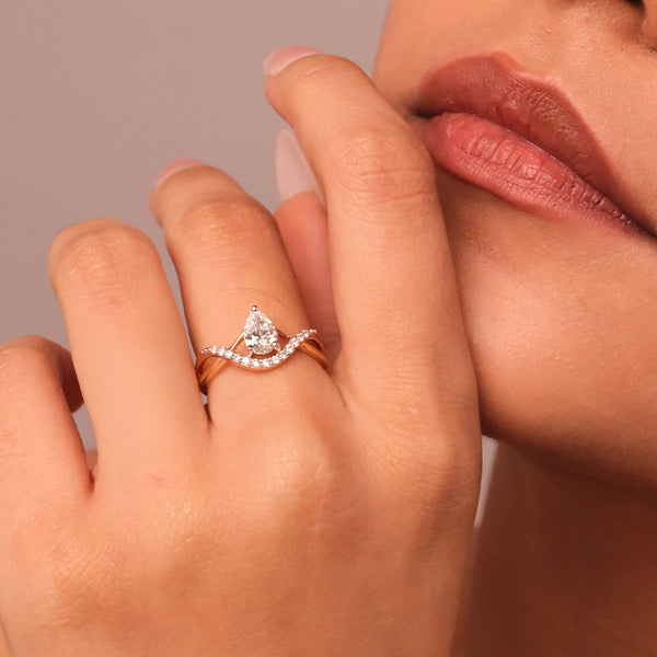 Lukson Threaded in Pear 14K Gold Lab Diamond Solitaire Ring