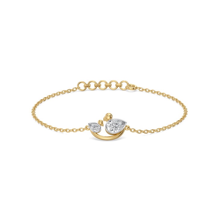 Nestled Bonds - Lab Diamond Bracelet