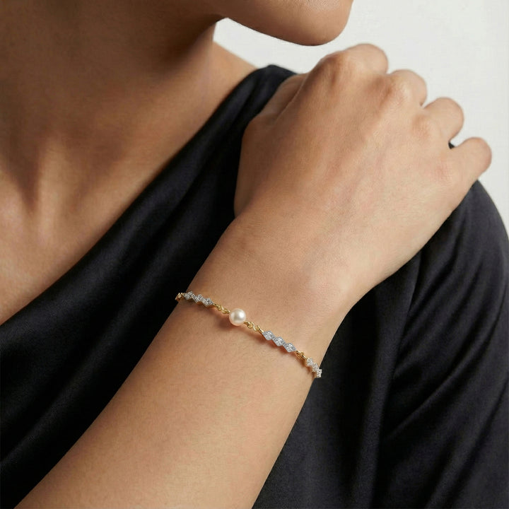 Snow Kissed Pearl - Lab Diamond Bracelet